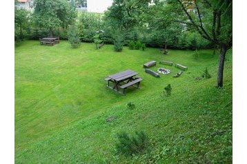 Eslovaquia Privát Závažná Poruba, Exterior